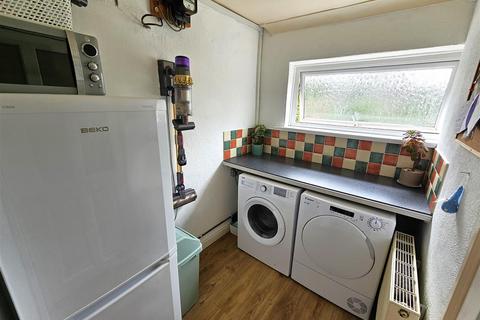 4 Cross Park, Buckland Monachorum, Yelverton, PL20 7NJ