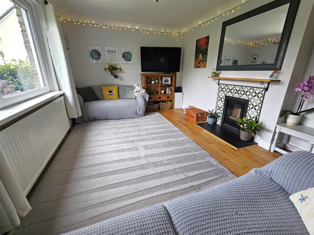 Living room.jpg