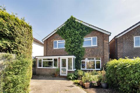 4 bedroom detached house for sale, Kings Road, Tonbridge TN9