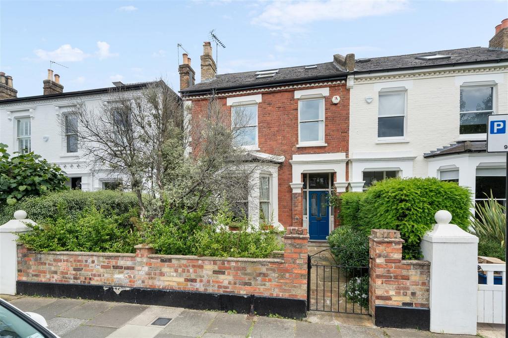 Heathfield Gardens, W4 - FOR SALE