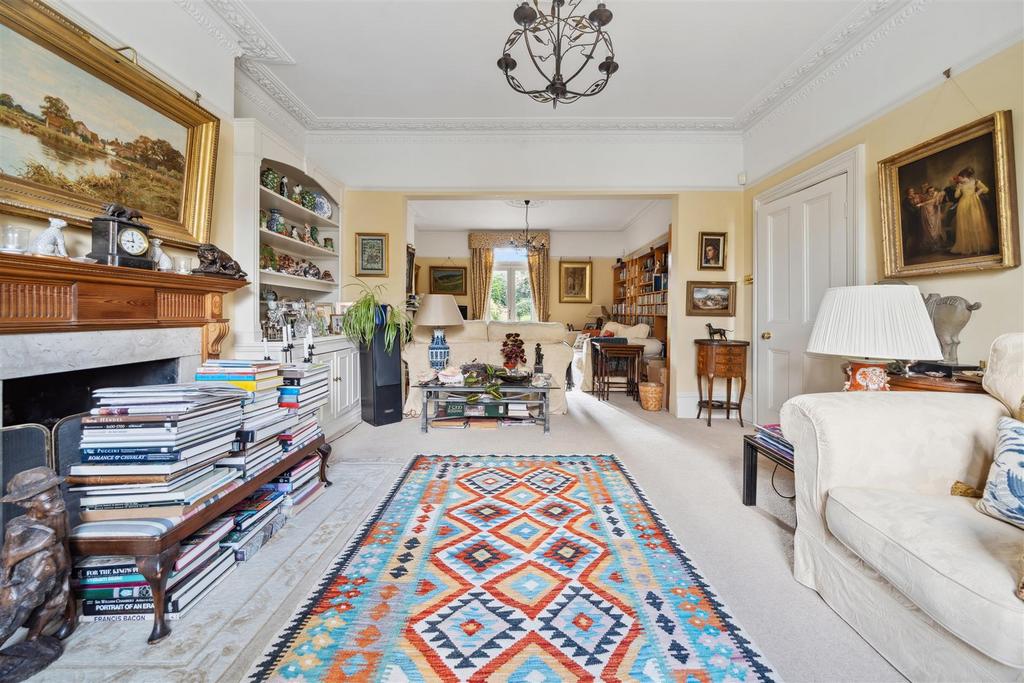 Heathfield Gardens, W4 - FOR SALE