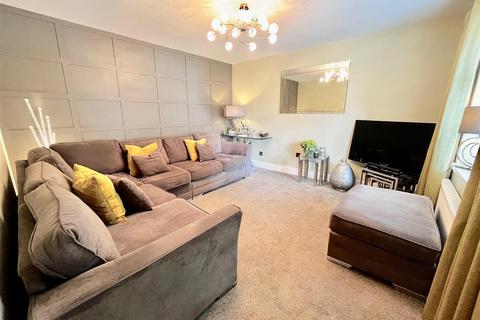 5 bedroom detached house for sale, Glanton Close, Gateshead