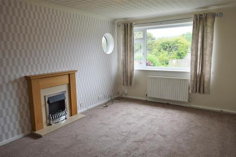 2 bedroom detached bungalow to rent, Moor Park Crescent, Ilkley LS29