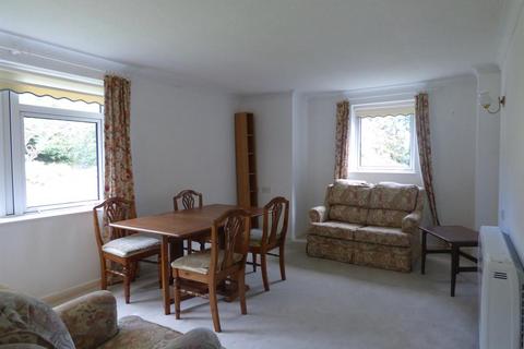 2 bedroom retirement property for sale, Crellin House, Priory Road, Malvern, Worcestershire, WR14 3DR