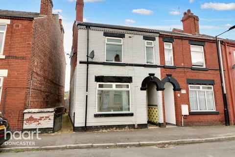2 bedroom end of terrace house for sale, New Street, Bentley, Doncaster