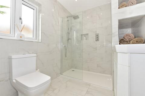 Cumloden Pear Tree Lane, Shorne, Gravesend, DA12 3JZ