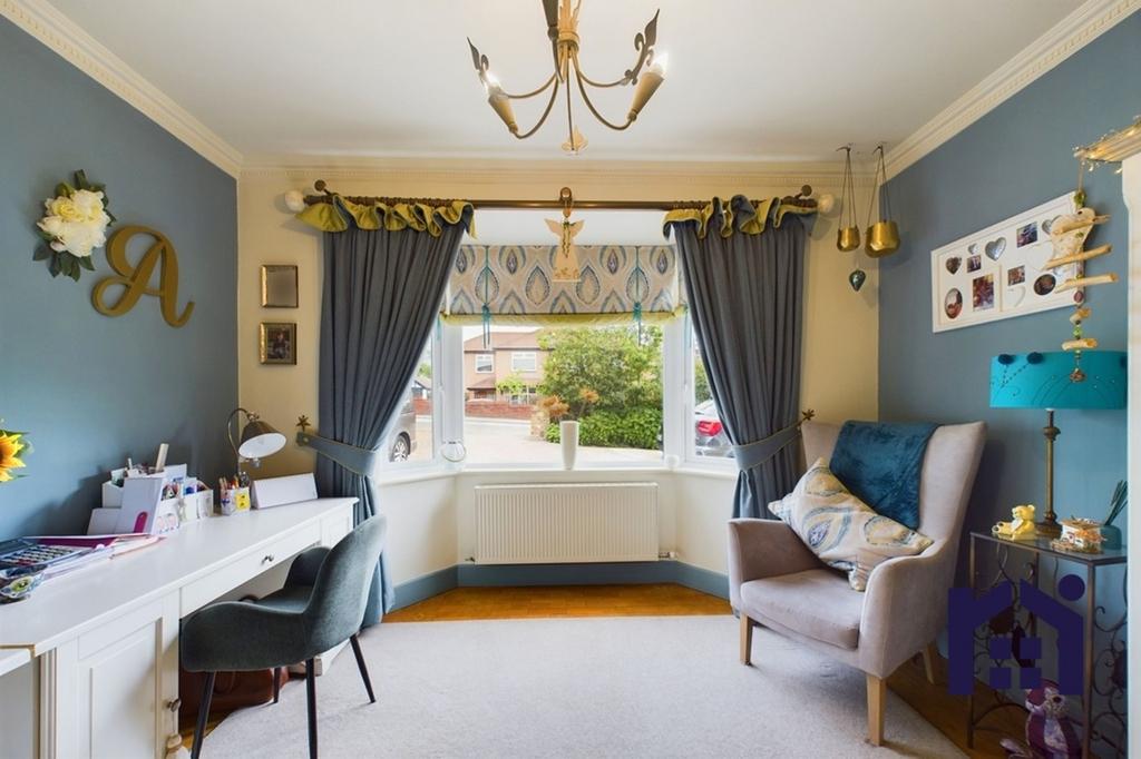 Snug/home office