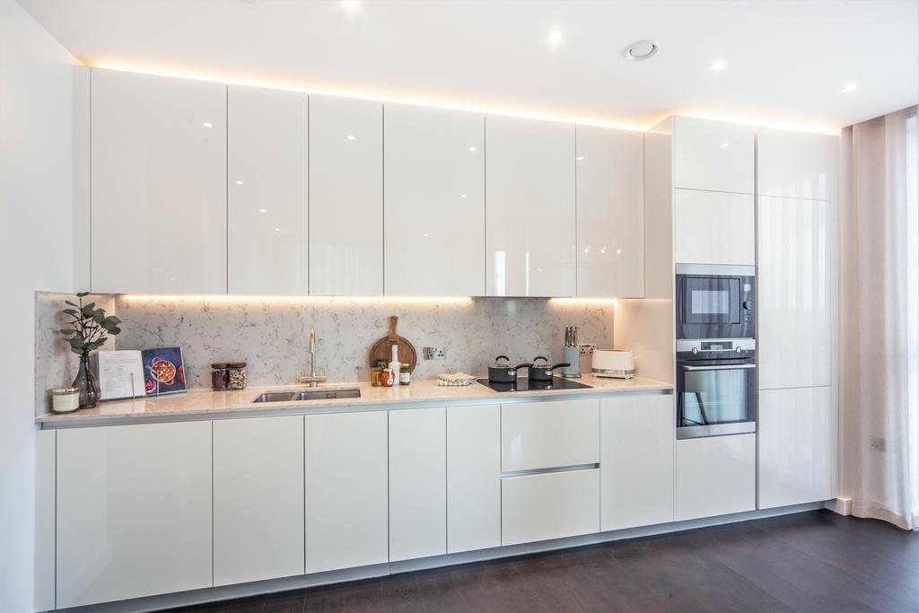 2 Bedroom Apartment in Nine Elms, London SW11