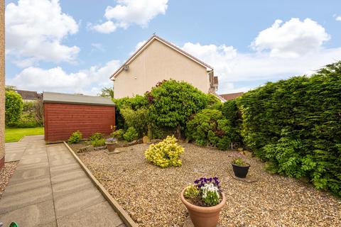 18 Stanley Avenue, Bilston, Roslin, EH25 9SA