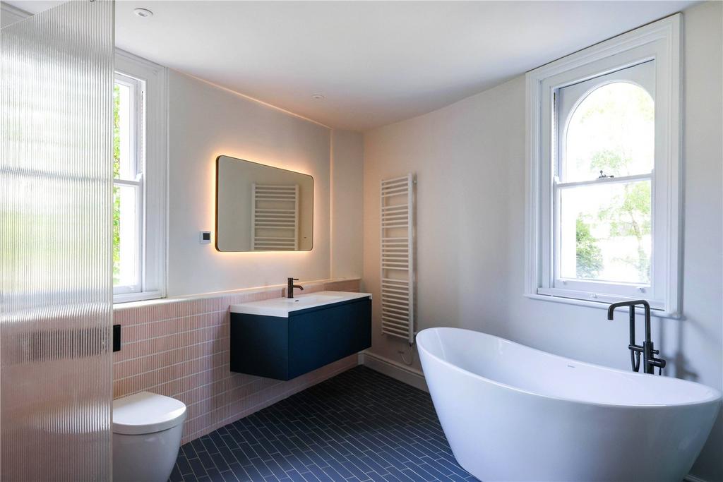 Main Bathroom