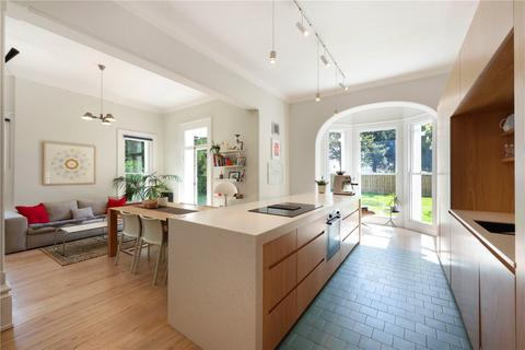 undefined, The Park, Cheltenham, Gloucestershire, GL50