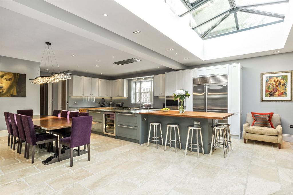 Kitchen/Dining