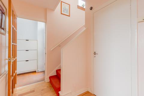34 Buckstone Drive, Edinburgh, EH10 6PQ