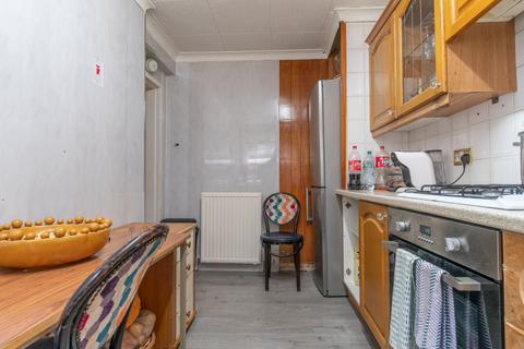 2 bedroom flat for sale, Govanhill Street, Glasgow G42
