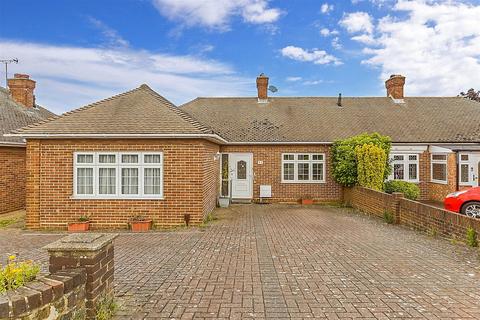 57 Cerne Road, Gravesend, DA12 4BN