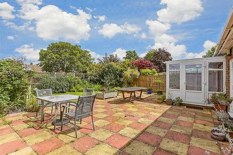 57 Cerne Road, Gravesend, DA12 4BN