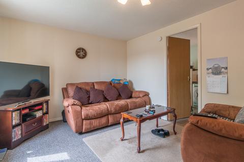 2 bedroom flat for sale, Dennyholm Wynd, Kilbirnie KA25