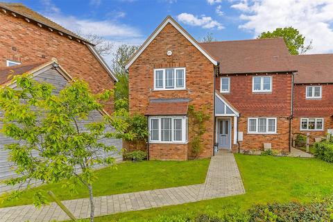 3 bedroom detached house for sale, Fishers Road, Staplehurst, Tonbridge, Kent