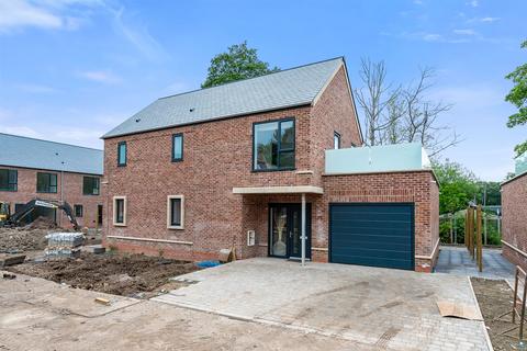 4 bedroom detached house for sale, Orchard Meadow, Bank Hall Drive, PR26