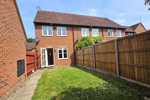 2 bedroom end of terrace house to rent, Hardknott Row, Worcester, WR4