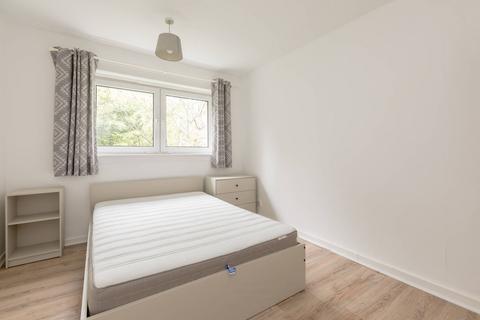 Flat 6, 63 Firrhill Drive, Edinburgh, EH13 9EU