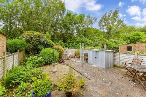 39 Evenden Road, Meopham, Gravesend, DA13 0HA