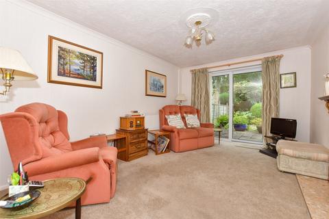 39 Evenden Road, Meopham, Gravesend, DA13 0HA