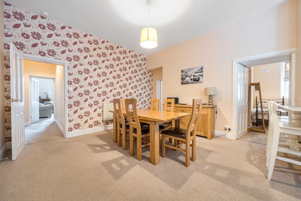 Open Plan Kitchen/Dining Area