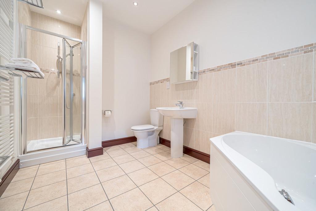 Ensuite for Bedroom 3