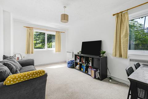 1 bedroom apartment for sale, South Park Hill, South Croydon