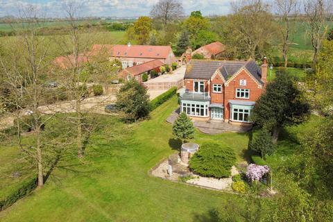 14 bedroom detached house for sale, Station Road, Tetney DN36 5HX