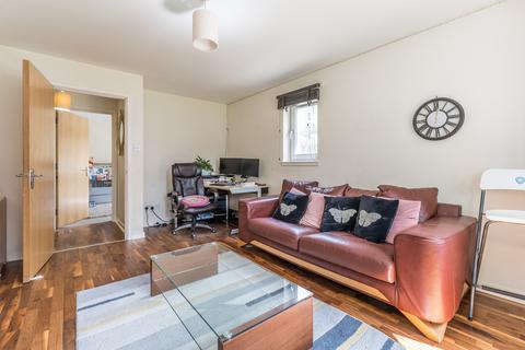 2 bedroom flat for sale, Glasgow Road, Edinburgh EH12