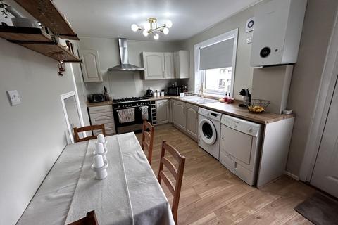 2 bedroom terraced house for sale, Strathtay Road, Perth