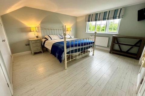 4 bedroom detached house for sale, Rushy Platt, Swindon SN5