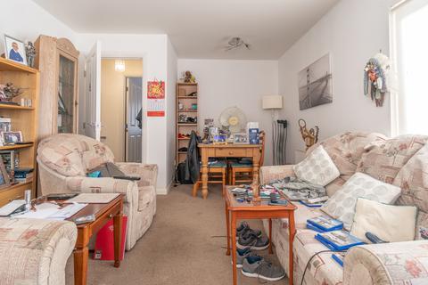 2 bedroom flat for sale, Alexandra Gardens, Kilwinning KA13