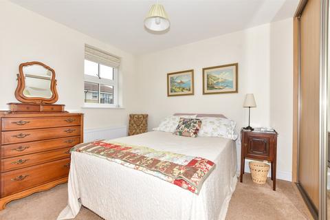 4 bedroom terraced house for sale, Ardent Avenue, Walmer, Deal, Kent