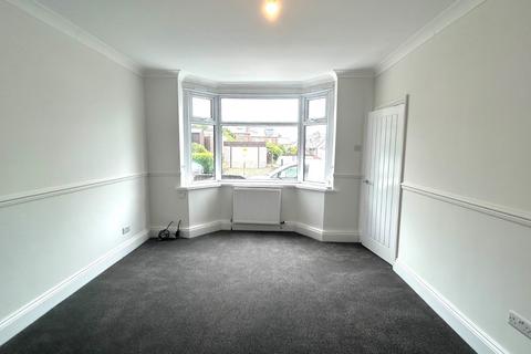 4 bedroom semi-detached house to rent, Bosville Street, Penistone, Sheffield, South Yorkshire, S36