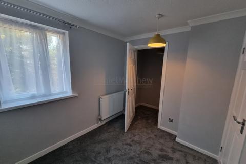 2 bedroom end of terrace house for sale, Highfields, Brackla, Bridgend. CF31 2PA