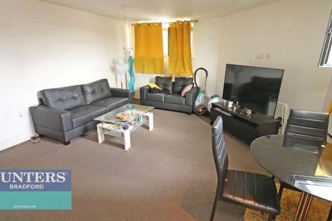1 bedroom apartment to rent, Woolston Warehouse, Grattan Road Bradford, West Yorkshire, BD1 2NH