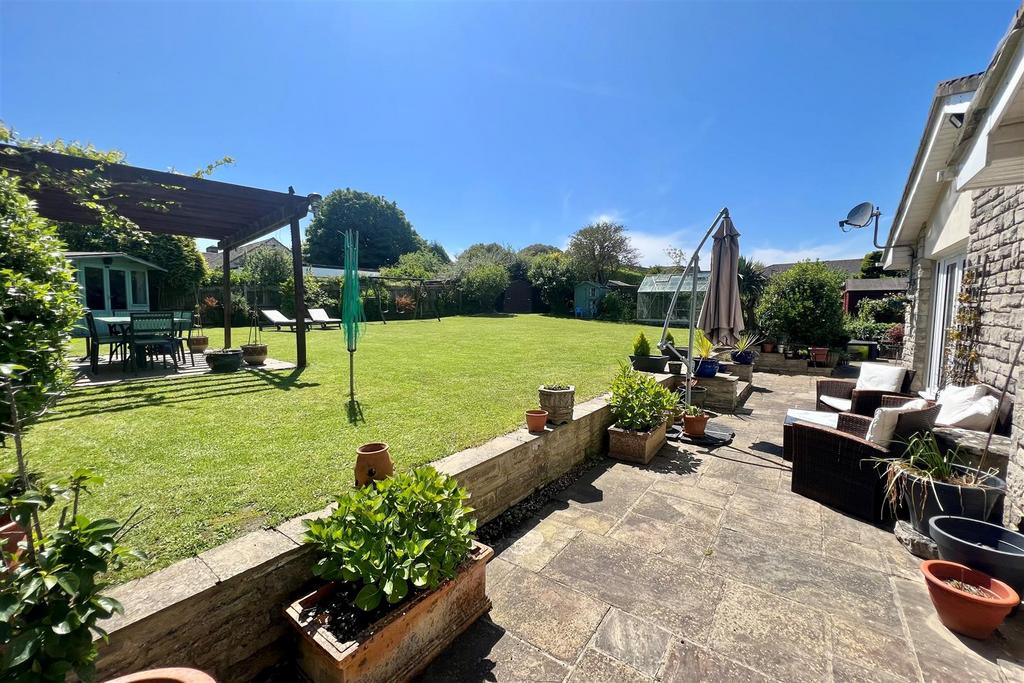 Garden 1.jpg