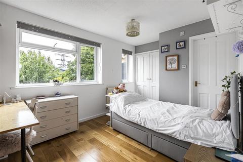 21 Armitage Way, Cambridge, CB4 2UE