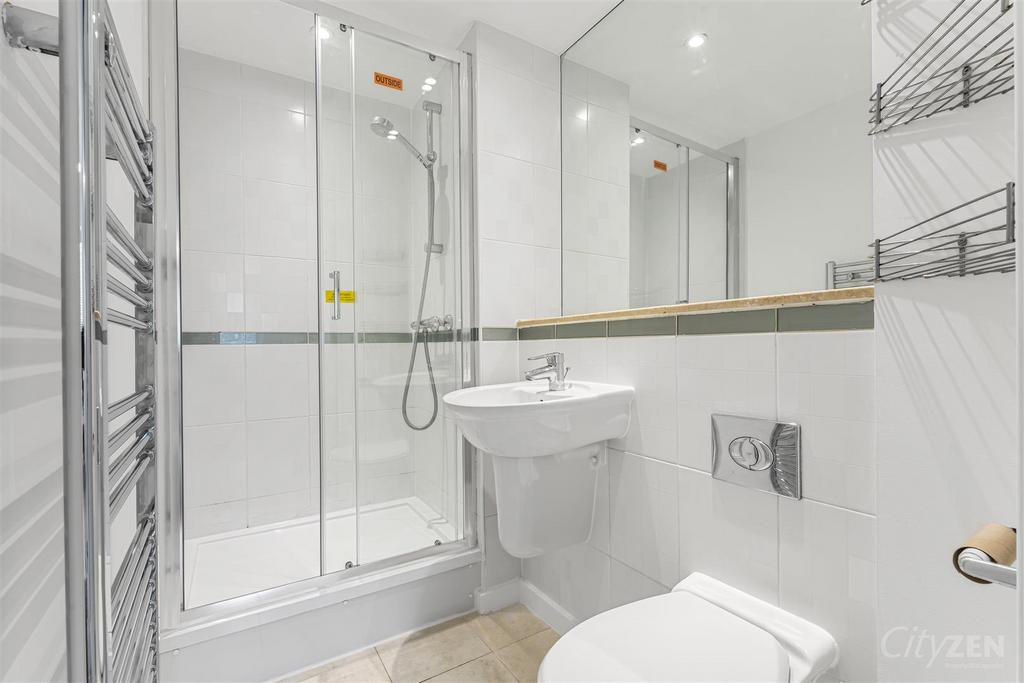 En suite shower room