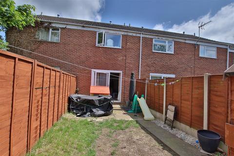 2 bedroom terraced house for sale, Monkey Meadow, Northway, Tewkesbury