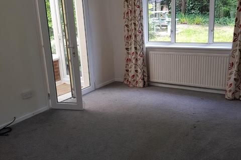 3 bedroom end of terrace house to rent, Freshfield Lane, Saltwood