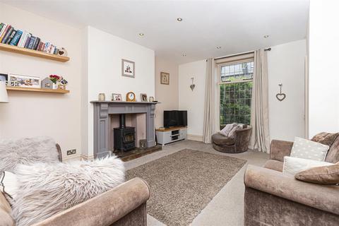 3 bedroom terraced house for sale, Bradshaw Road, Holmfirth HD9