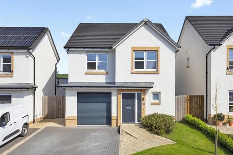 4 bedroom house for sale, 28 Dovecot Avenue, Cairneyhill, KY12 8BU