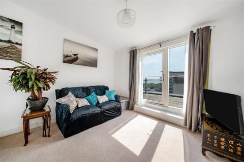 5 bedroom townhouse for sale, Marina Villas, Marina, Swansea