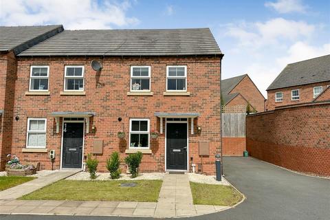 2 bedroom end of terrace house for sale, Pittam Way, Warwick