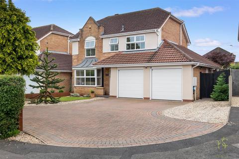 19 Blackberry Way, Evesham, WR11 2AH
