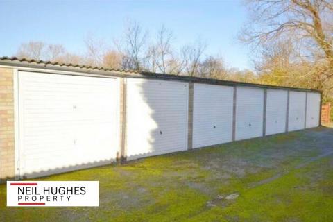 Garage for sale, Sycamore Drive, Park Street, St Albans, Hertfordshire. AL2